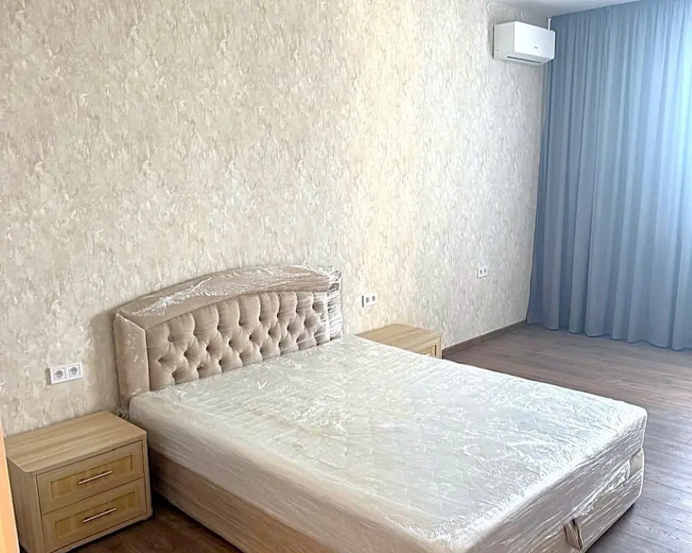 Фото Зняти 1 кімнатну квартиру, Зоопаркова вул. 8 Одеса в довгострокову оренду, ціна: 15000 UAH, код 3406