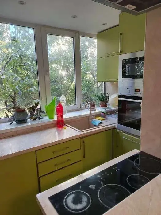 Фото Зняти 2 кімнатну квартиру, Ревуцького вул. 42 Київ в довгострокову оренду, ціна: 15000 грн, код 3431