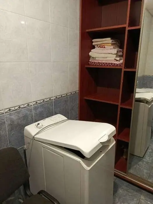 Фото Зняти 2 кімнатну квартиру, Ревуцького вул. 42 Київ в довгострокову оренду, ціна: 15000 грн, код 3431