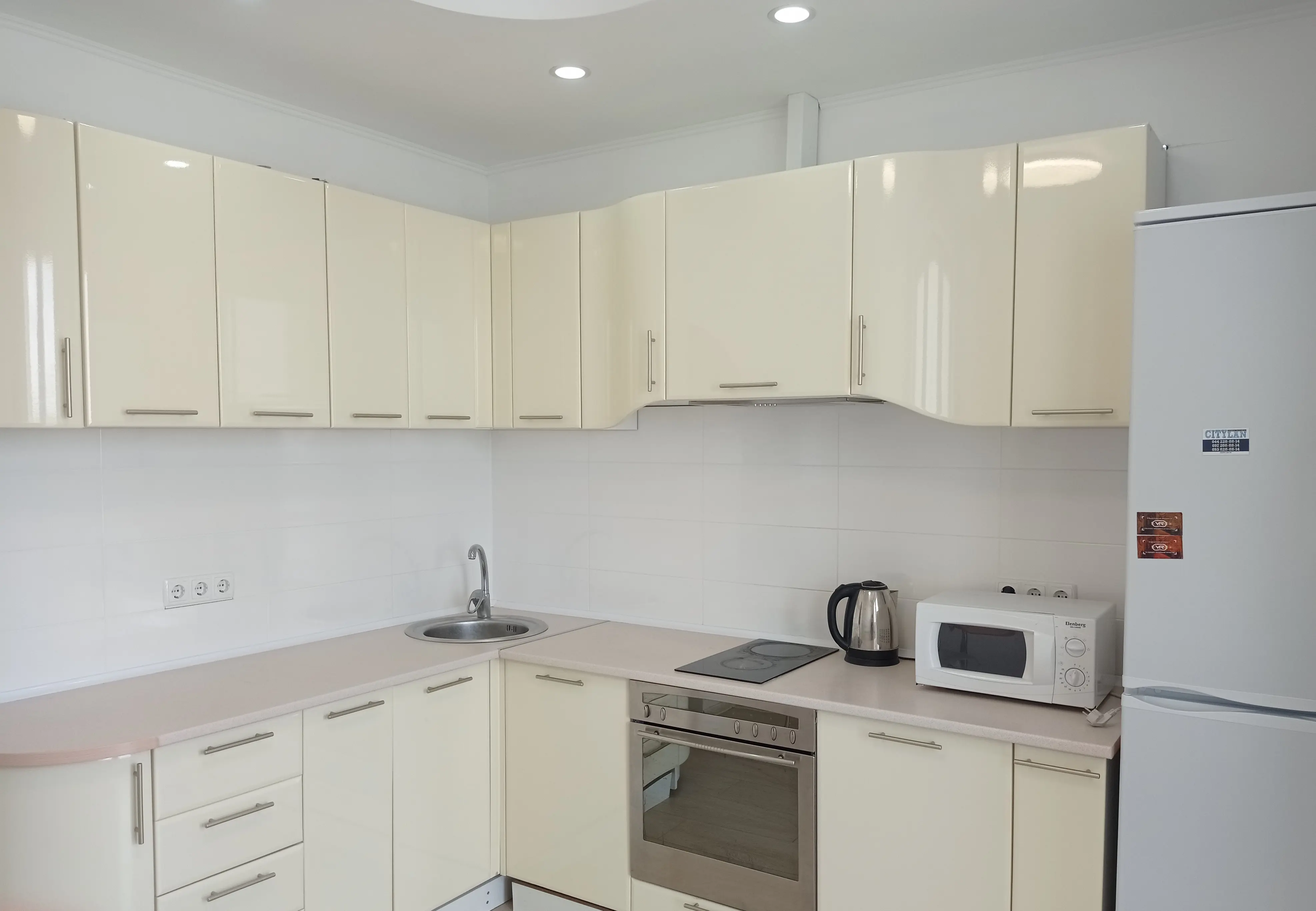 Фото Rent a 1-room apartment, Revutskoho Street 40В Kyiv for long-term rent, price: 17000 UAH, code 3438