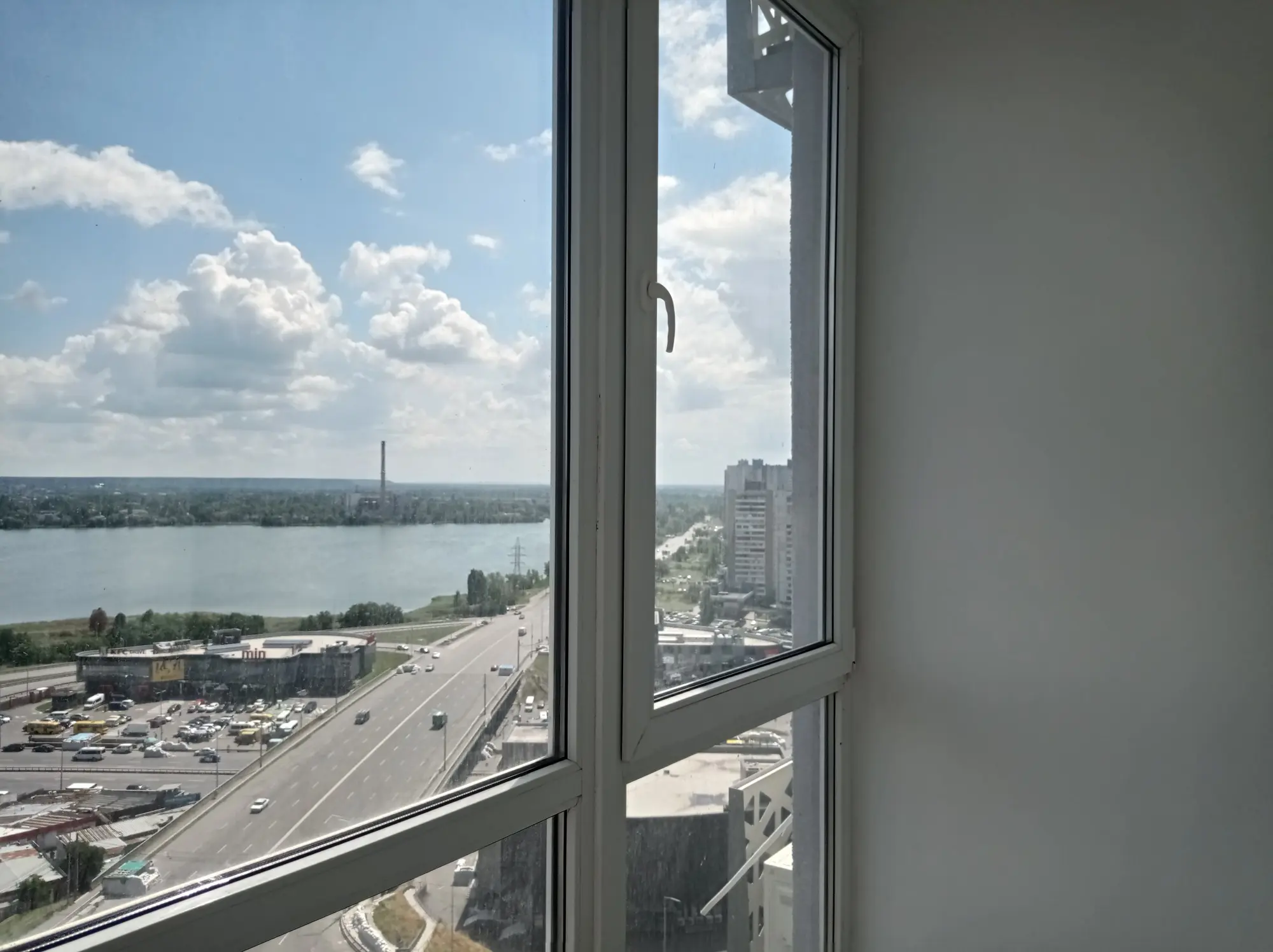 Фото Rent a 1-room apartment, Revutskoho Street 40В Kyiv for long-term rent, price: 17000 UAH, code 3438