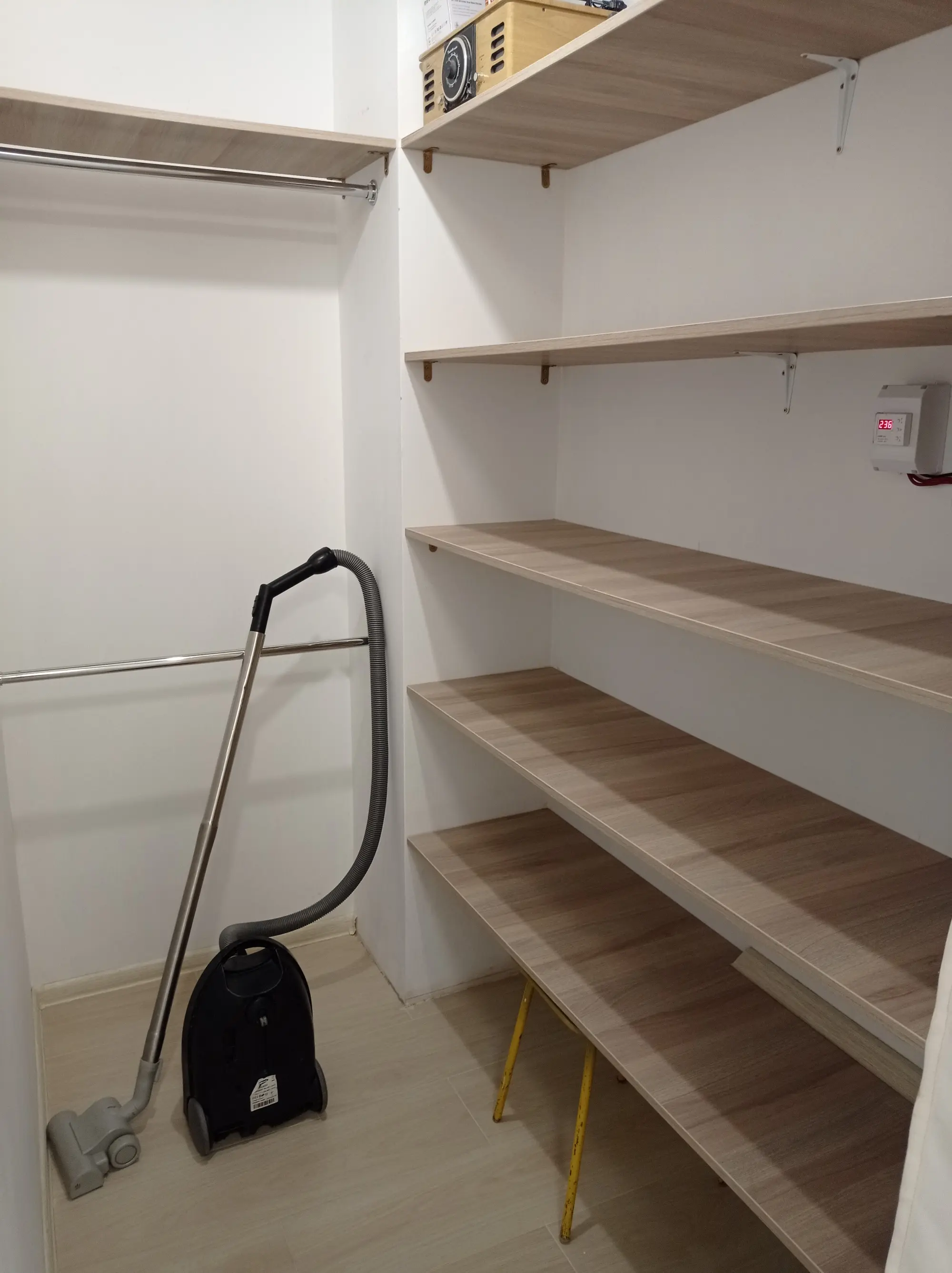 Фото Rent a 1-room apartment, Revutskoho Street 40В Kyiv for long-term rent, price: 17000 UAH, code 3438