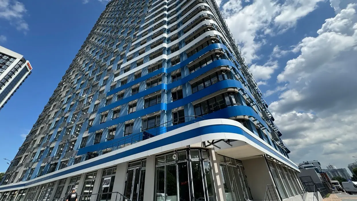 Фото Продаю 1 кімнатну квартиру, 36.7 кв. м, Дніпровська набережна 17 Київ, ціна: 64000 $, код 3440