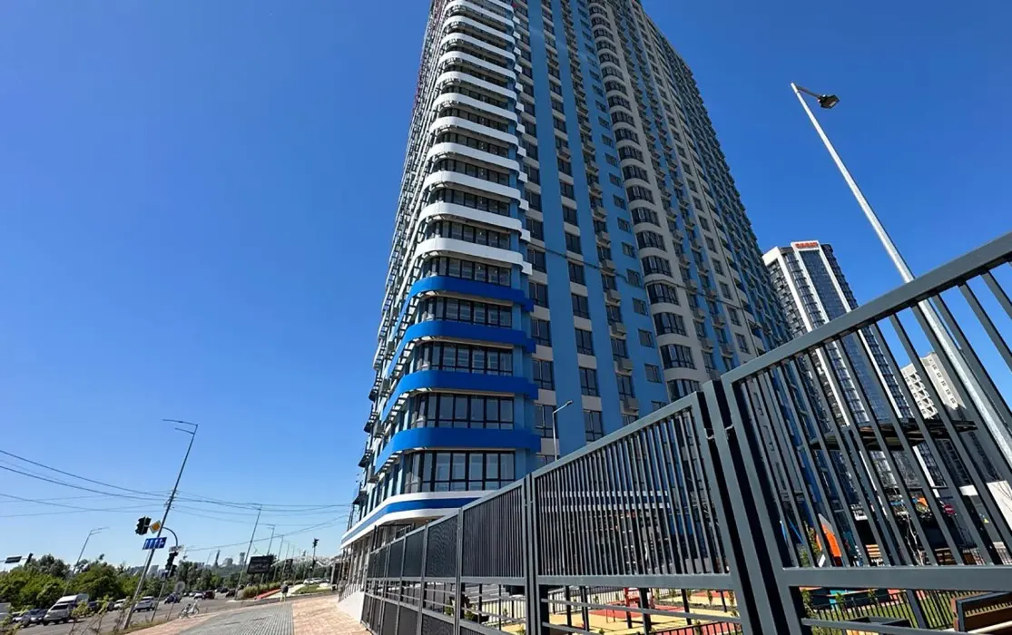 Фото Продаю 1 кімнатну квартиру, 36.7 кв. м, Дніпровська набережна 17 Київ, ціна: 64000 $, код 3440