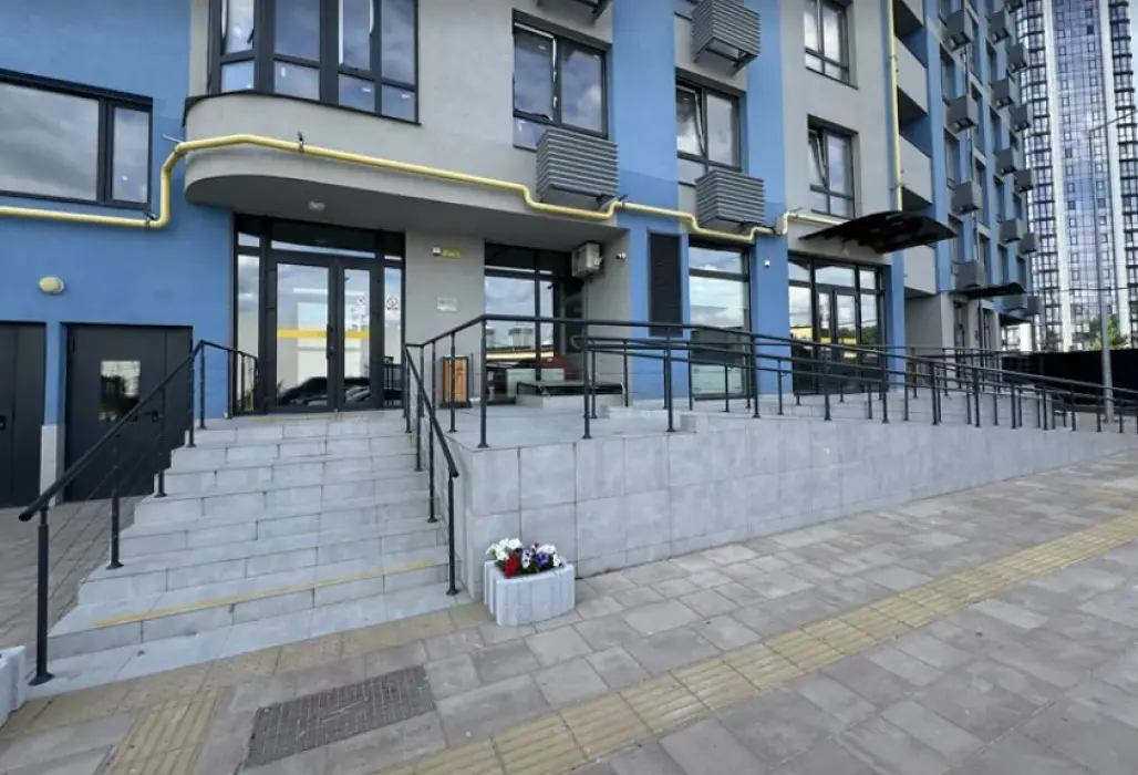 Фото Продаю 1 кімнатну квартиру, 36.7 кв. м, Дніпровська набережна 17 Київ, ціна: 64000 $, код 3440