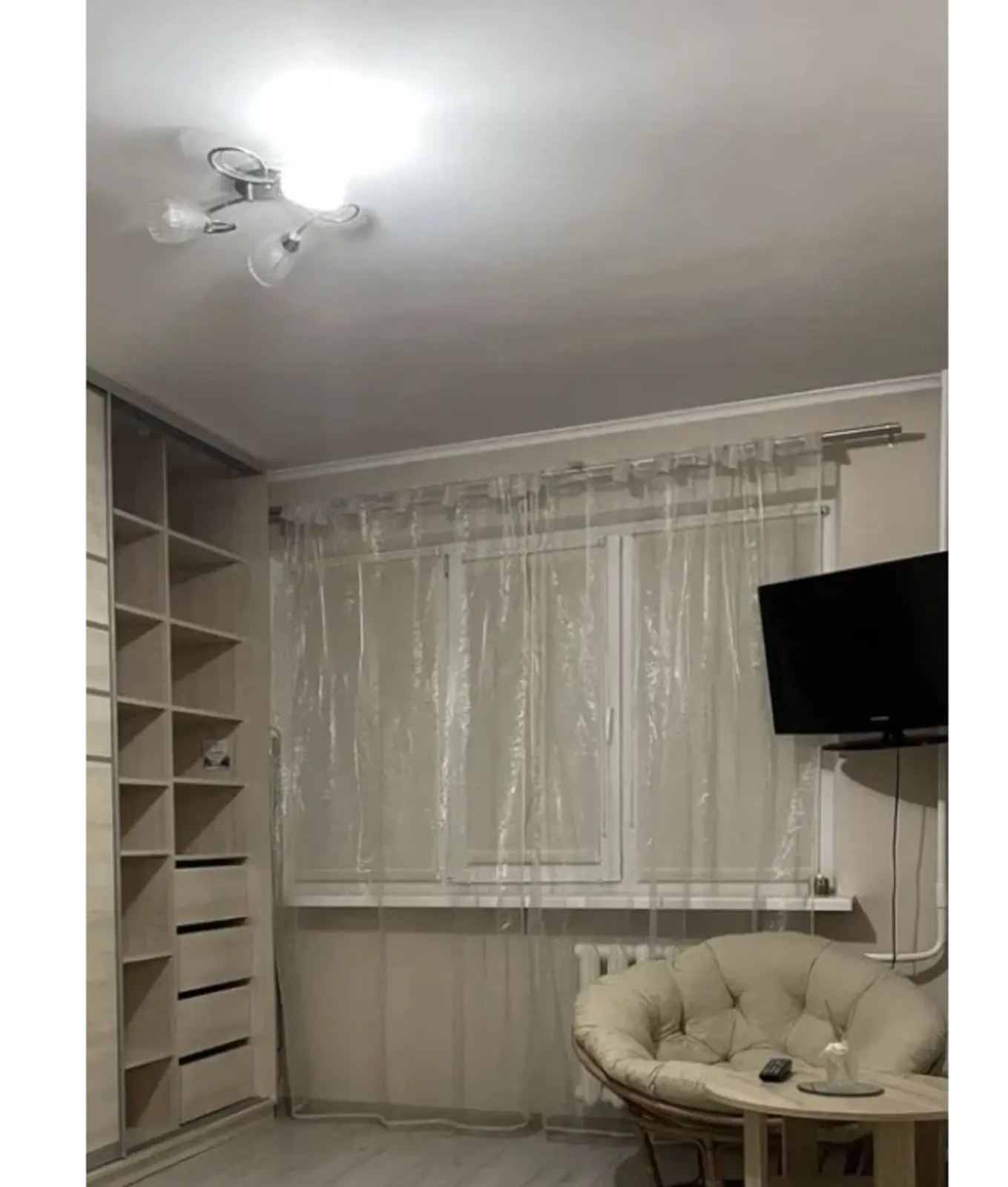 Фото Продаю 1-комнатную квартиру, 33 кв. м, Метростроевская ул. 5 Киев, цена: 46000 $, код 3443