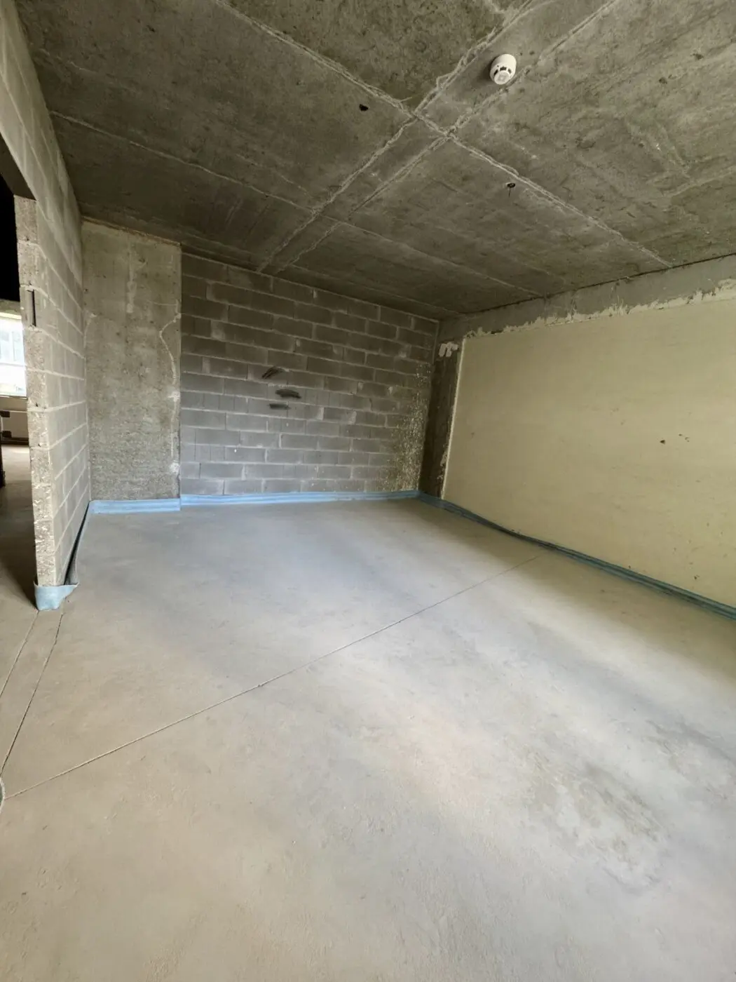 Фото Продаю 2 кімнатну квартиру, 79 кв. м, Харківське шосе 190 Київ, ціна: 88000 $, код 3446