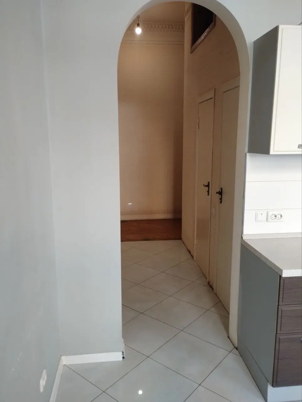 Фото Selling a 2-room apartment, 84 sq.m., Mala Zhytomyrska Street 7 Kyiv, price: 205000 $, code 3454