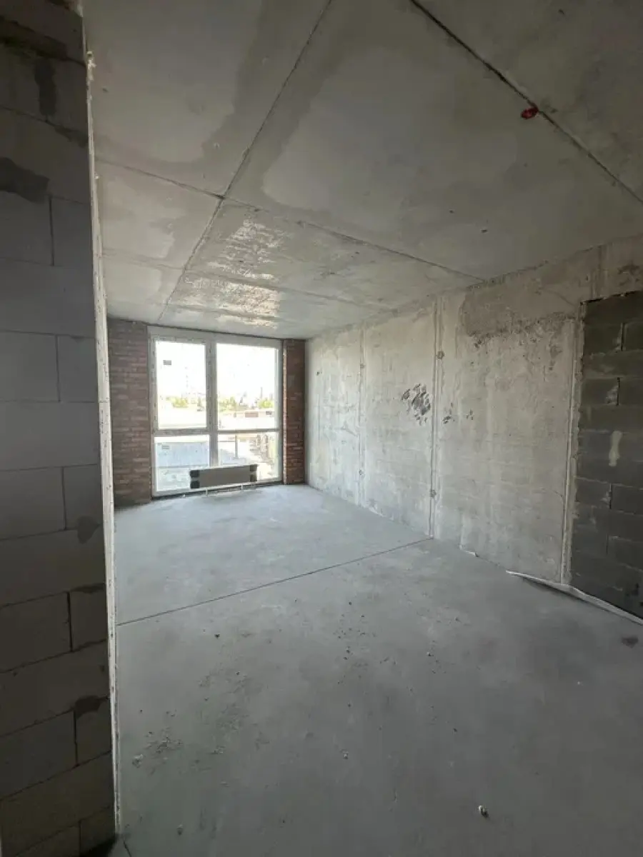 Фото Продаю 1 кімнатну квартиру, 45 кв. м, Причальна вул.  Київ, ціна: 72000 $, код 3458