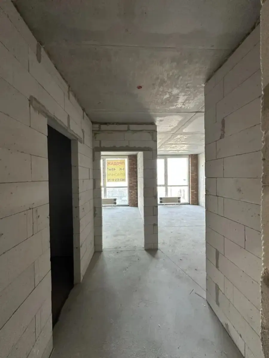 Фото Продаю 1 кімнатну квартиру, 45 кв. м, Причальна вул.  Київ, ціна: 72000 $, код 3458