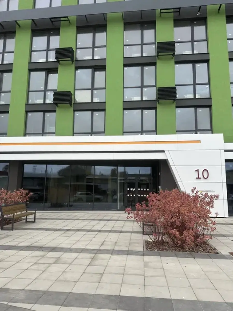 Фото Продаю 1 кімнатну квартиру, 45 кв. м, Причальна вул.  Київ, ціна: 72000 $, код 3458