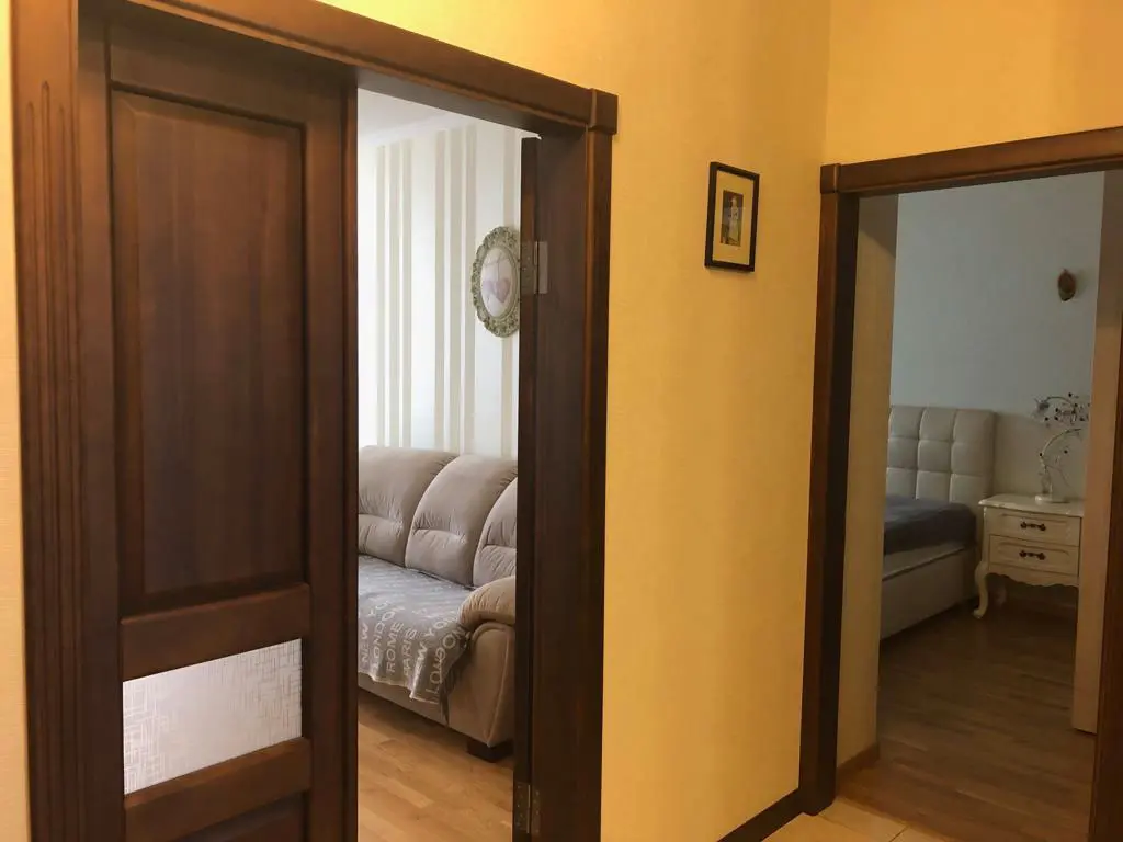 Фото Зняти 2 кімнатну квартиру, Велика Китаївська вул. 59 Київ в довгострокову оренду, ціна: 23500 UAH, код 3462