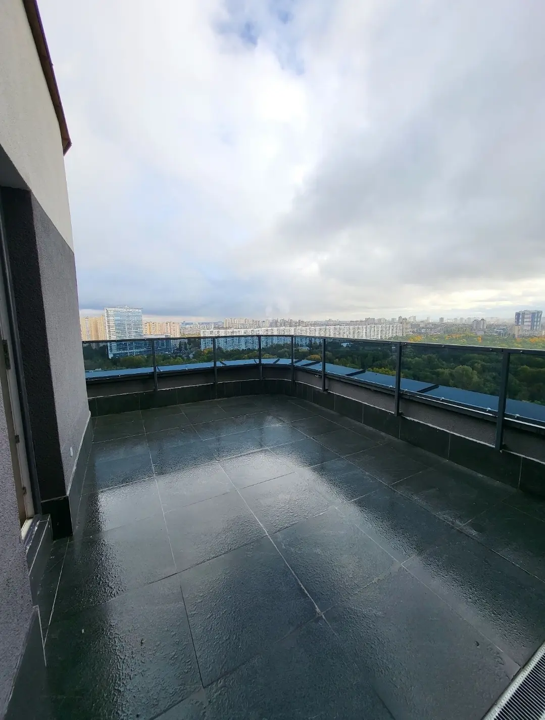 Фото Продаю 1 кімнатну квартиру, 46.8 кв. м, Воскресенська вул. 2 Київ, ціна: 79800 $, код 3469