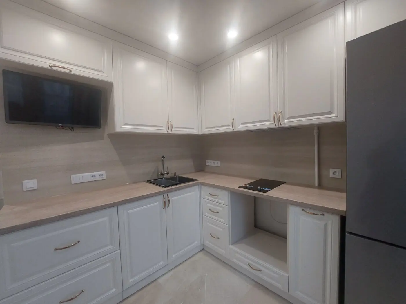 Фото Снять 2-комнатную квартиру, Павла Тычины просп. 13 Киев в долгосрочную аренду, цена: 19000 грн, код 3470