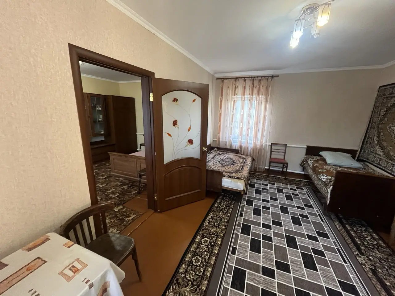 Фото Rent a house, Kostiantyna Arefieva Street  Kyiv for long-term rent, price: 15000 UAH, code 3473