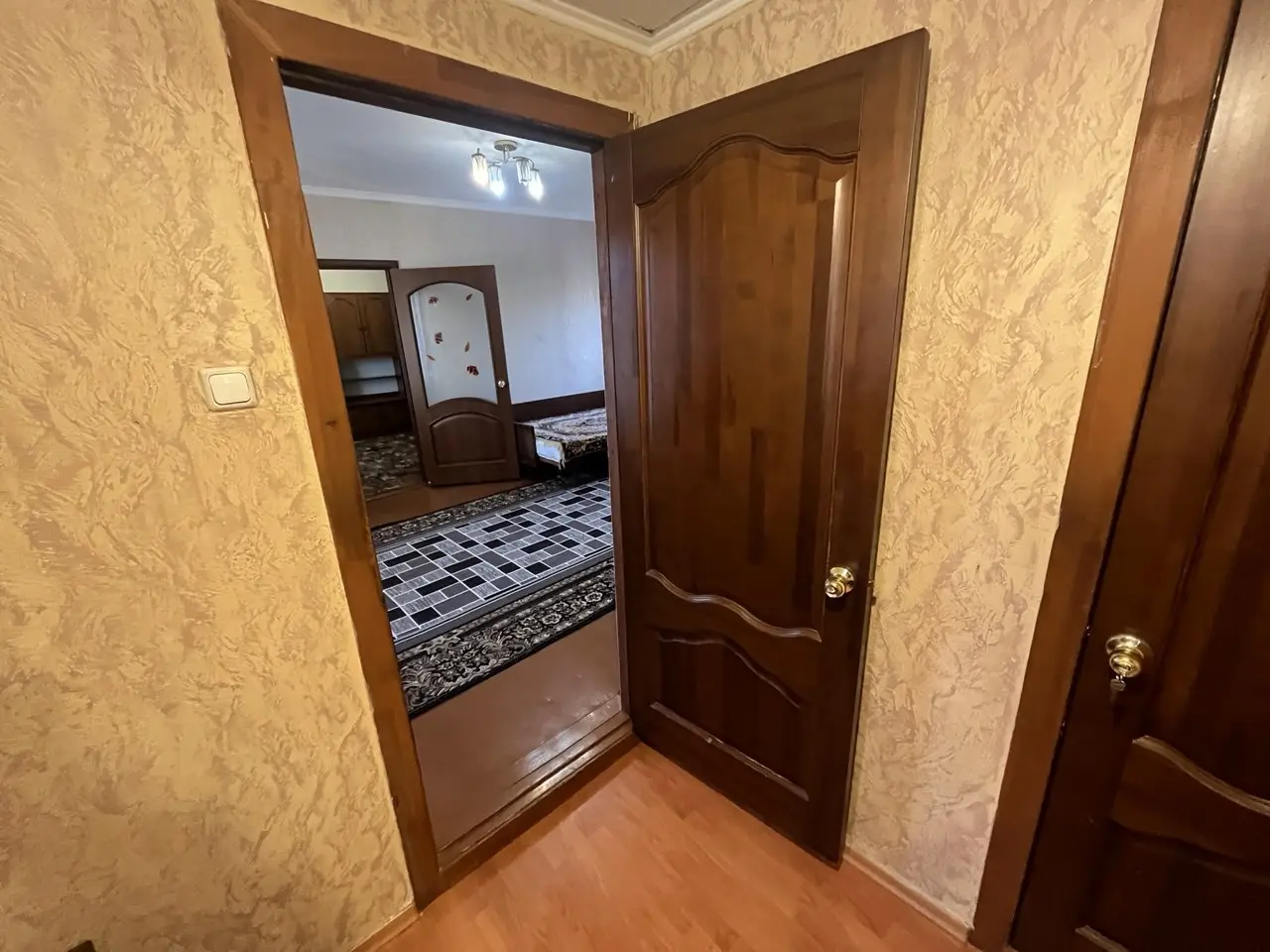 Фото Rent a house, Kostiantyna Arefieva Street  Kyiv for long-term rent, price: 15000 UAH, code 3473