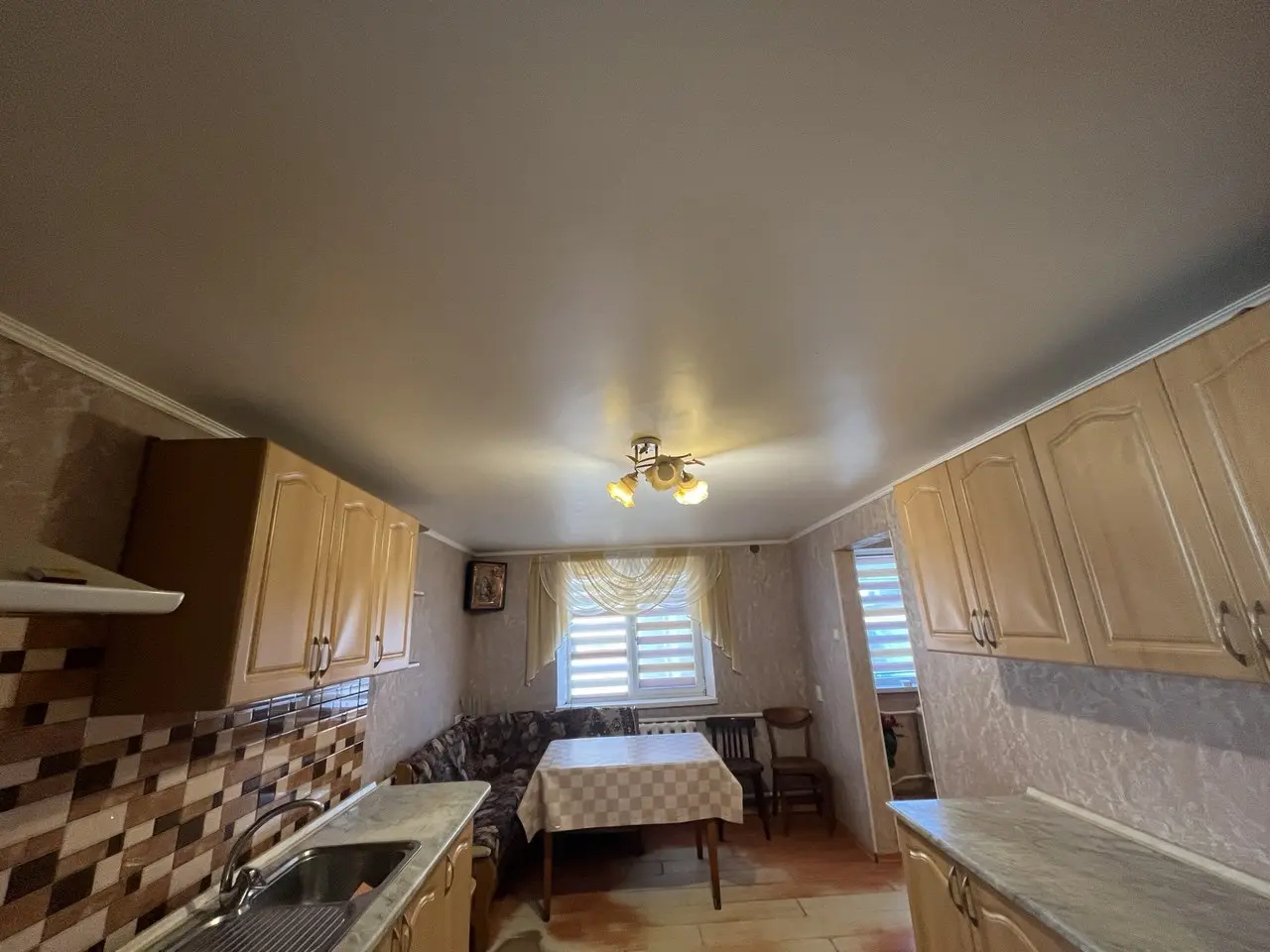 Фото Rent a house, Kostiantyna Arefieva Street  Kyiv for long-term rent, price: 15000 UAH, code 3473