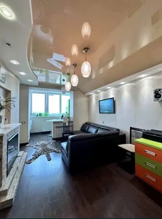 Фото Selling a 3-room apartment, 92 sq.m., Parkova Street  Odesa, price: 75000 $, code 3477