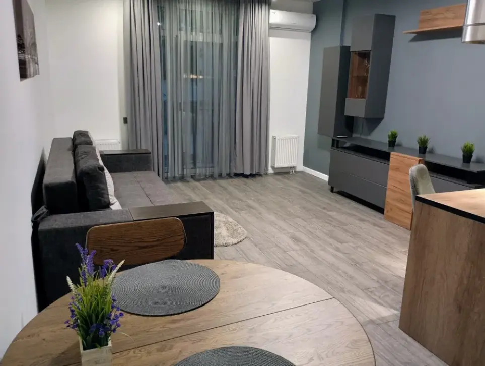 Фото Продаю 1 кімнатну квартиру, 38 кв. м, Шевченка просп.  Одеса, ціна: 72 $, код 3480