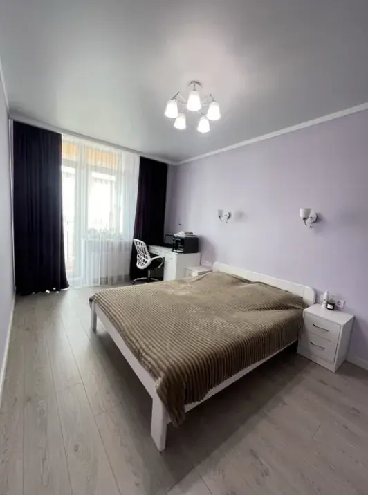 Фото Selling a 1-room apartment, 47 sq.m., Zhabotynskoho Street  Odesa, price: 65000 $, code 3481