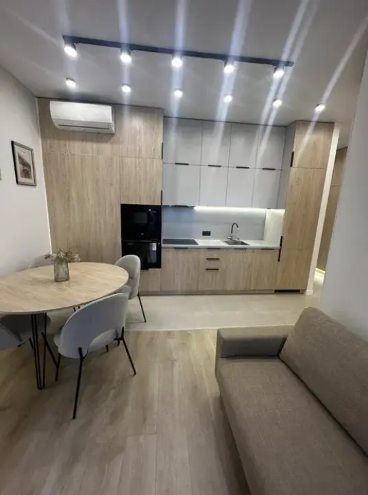 Фото Selling a 1-room apartment, 43 sq.m., Krasnova Street  Odesa, price: 75000 $, code 3482