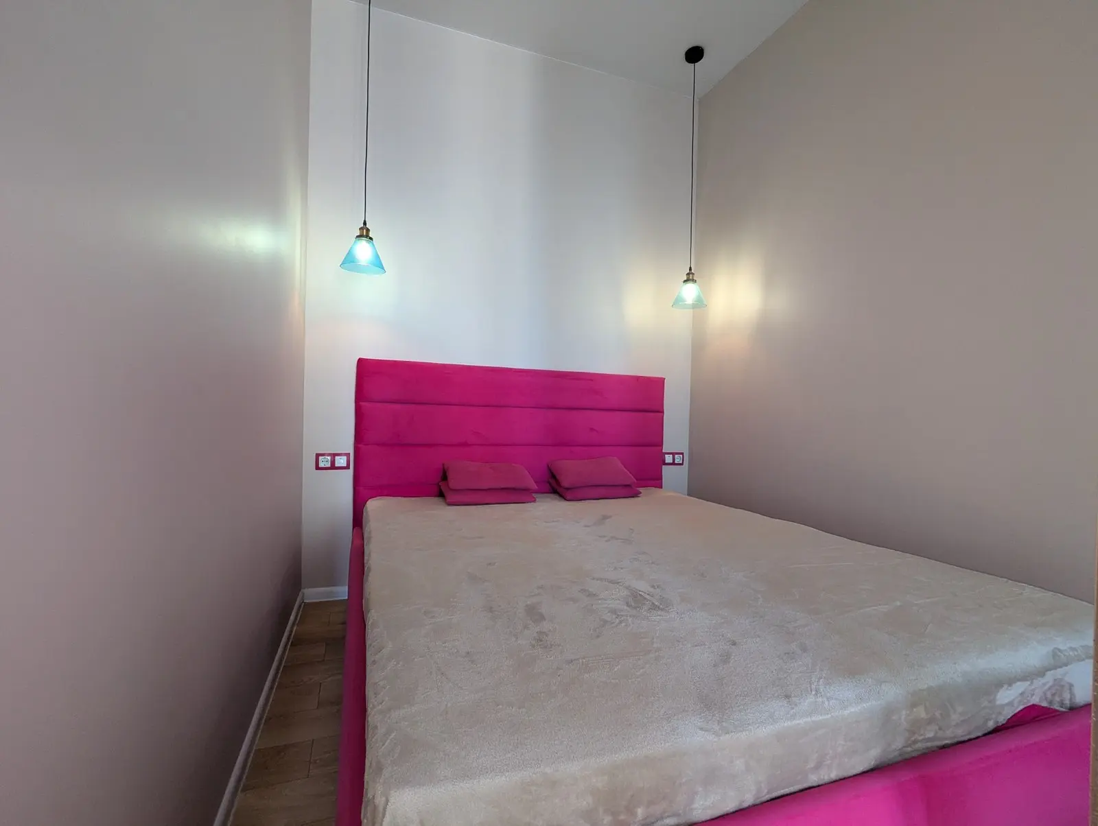 Фото Продаю 1 кімнатну квартиру, 45 кв. м, Курортний пров.  Одеса, ціна: 85000 $, код 3485