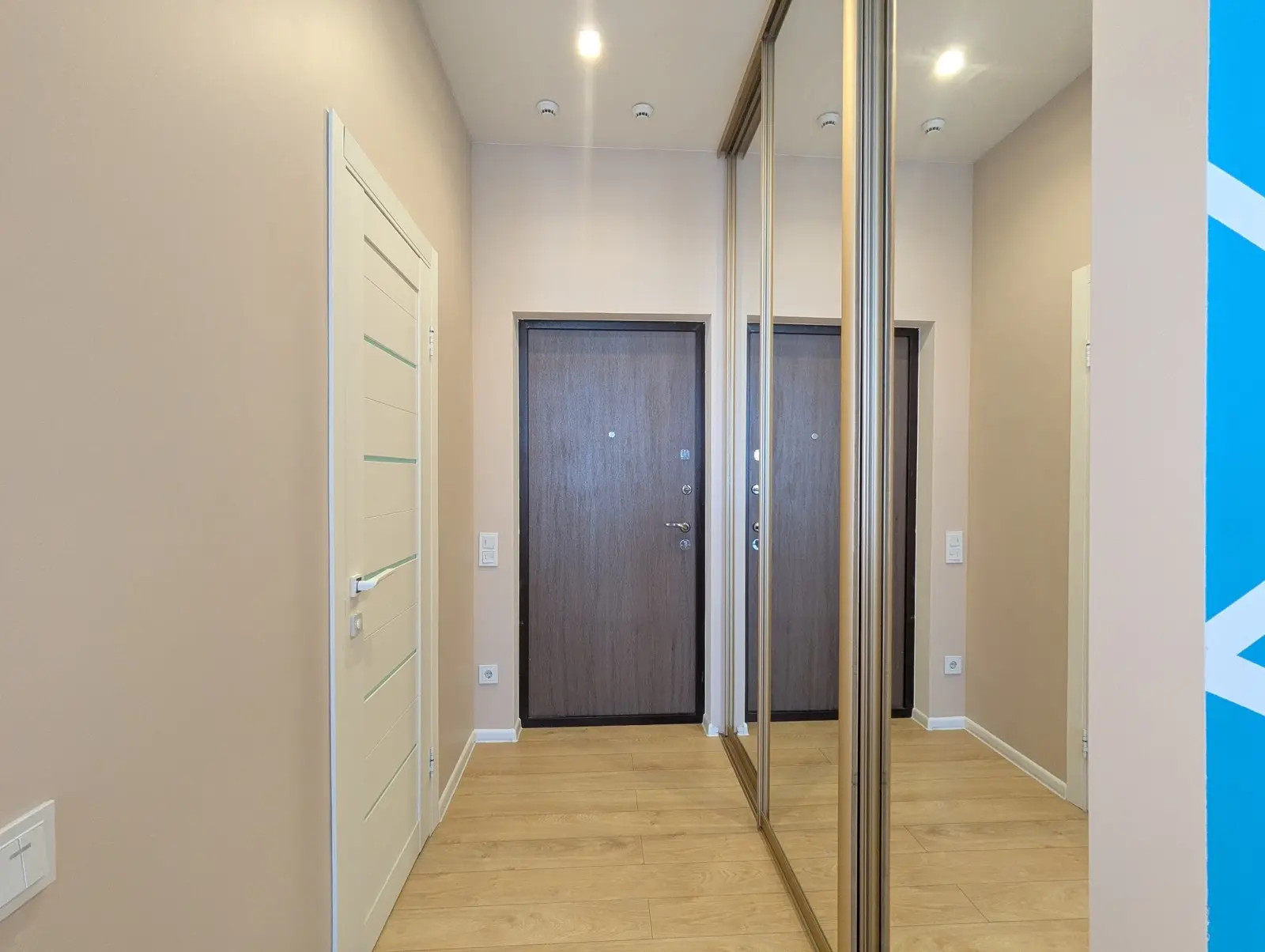 Фото Продаю 1 кімнатну квартиру, 45 кв. м, Курортний пров.  Одеса, ціна: 85000 $, код 3485