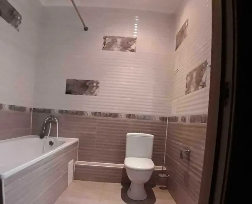 Фото Продаю 2 кімнатну квартиру, 67 кв. м, Маршала Говорова вул.  Одеса, ціна: 100000 $, код 3487