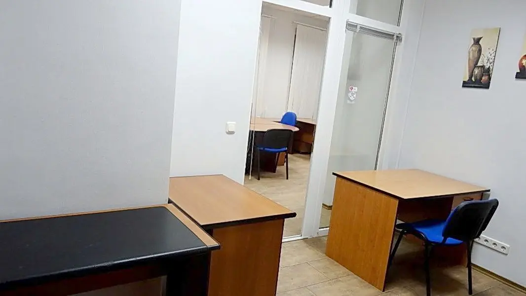 Фото Орендувати офіс, Межигірська вул. 22 Київ в довгострокову оренду, ціна: 19500 UAH, код 3490