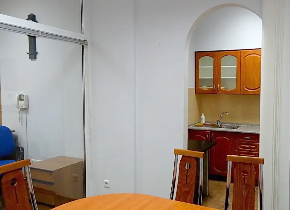 Фото Орендувати офіс, Межигірська вул. 22 Київ в довгострокову оренду, ціна: 19500 UAH, код 3490