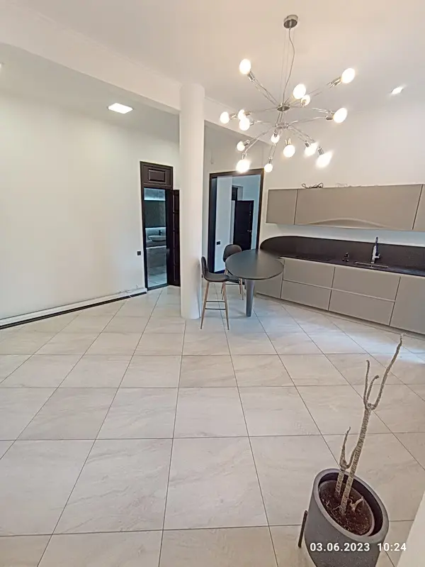 Фото Орендувати офіс, Велика Васильківська вул. (Червоноармійська) 45/17 Київ в довгострокову оренду, ціна: 48300 UAH, код 3493