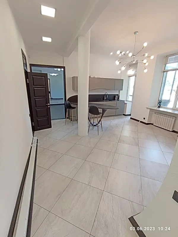 Фото Орендувати офіс, Велика Васильківська вул. (Червоноармійська) 45/17 Київ в довгострокову оренду, ціна: 48300 UAH, код 3493