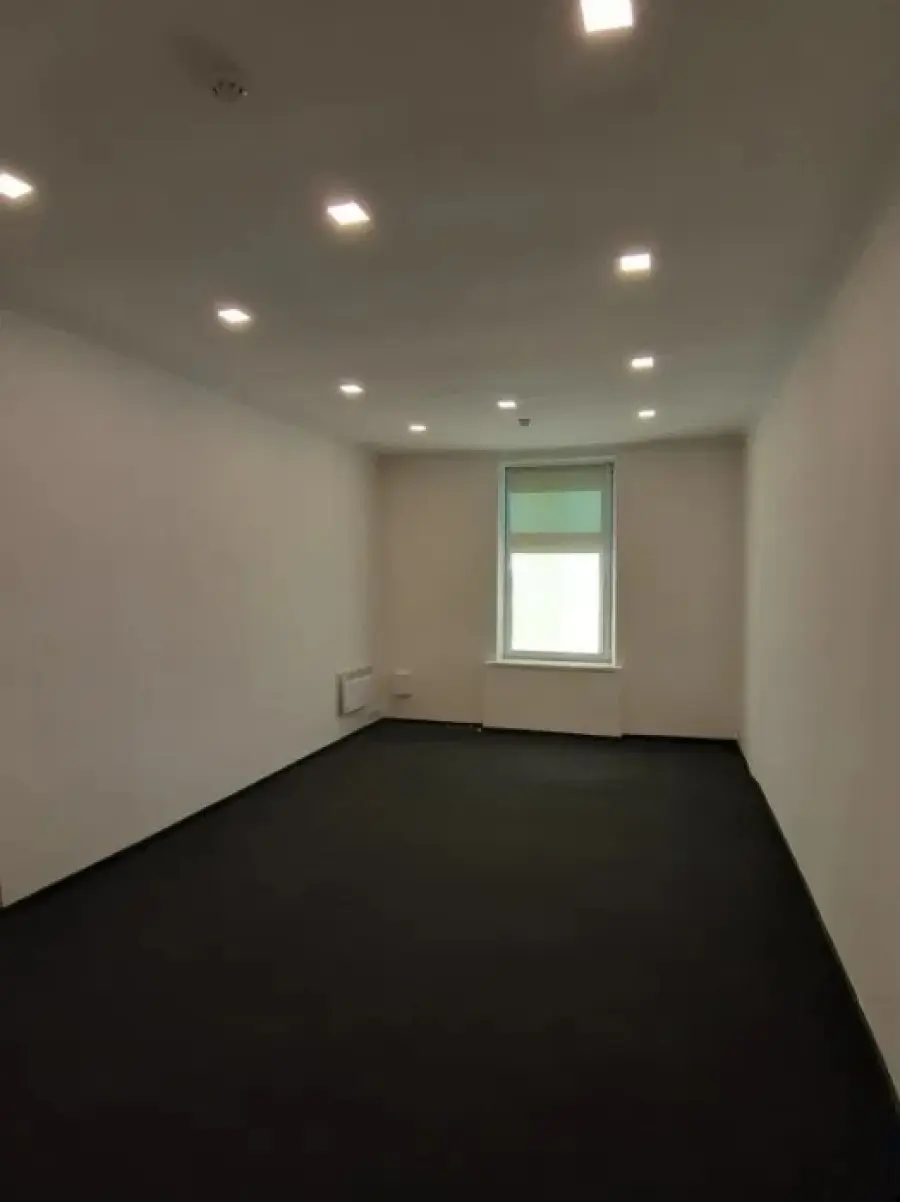 Фото Орендувати офіс, Антоновича вул. (Горького) 7 Київ в довгострокову оренду, ціна: 180000 UAH, код 3502