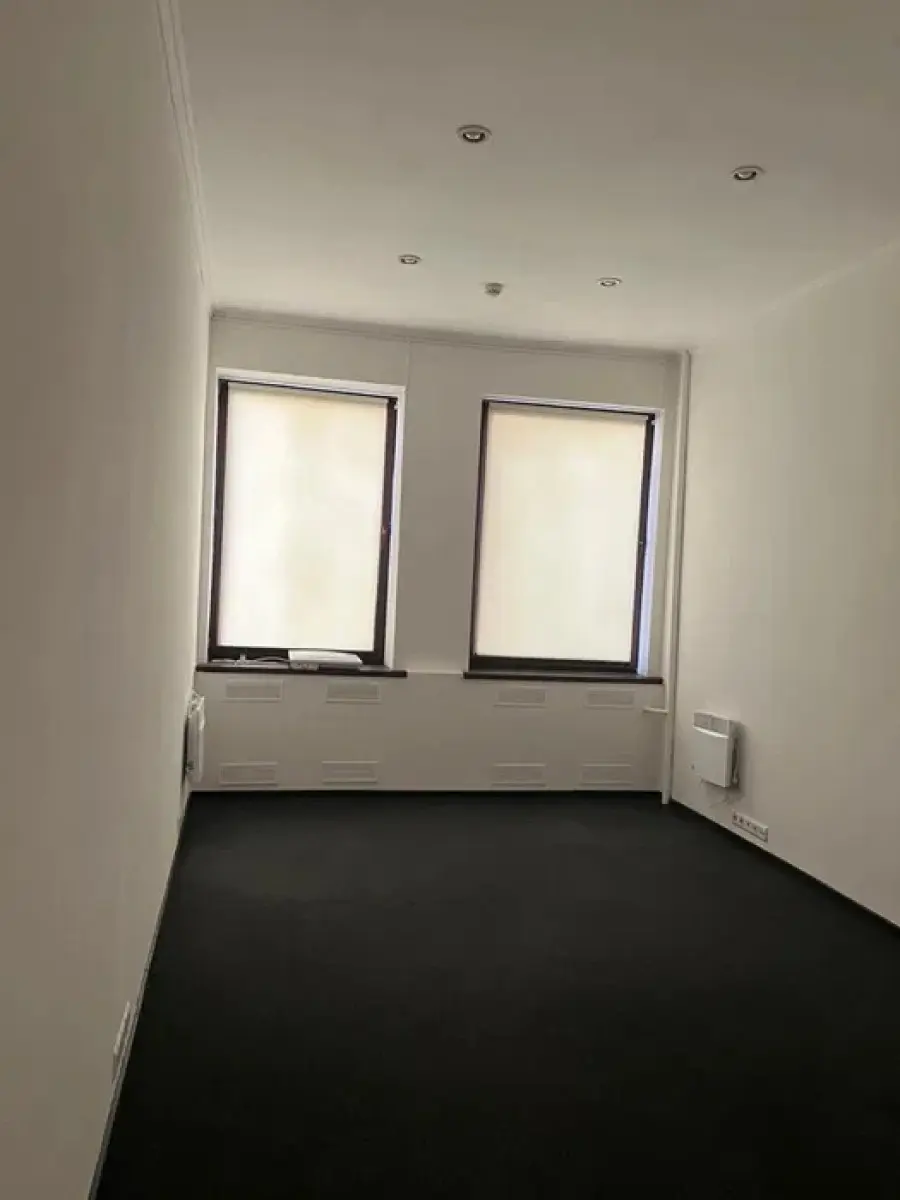 Фото Орендувати офіс, Антоновича вул. (Горького) 7 Київ в довгострокову оренду, ціна: 180000 UAH, код 3502