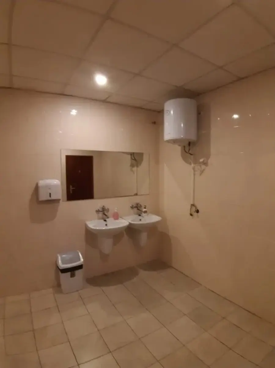 Фото Орендувати офіс, Антоновича вул. (Горького) 7 Київ в довгострокову оренду, ціна: 180000 UAH, код 3502