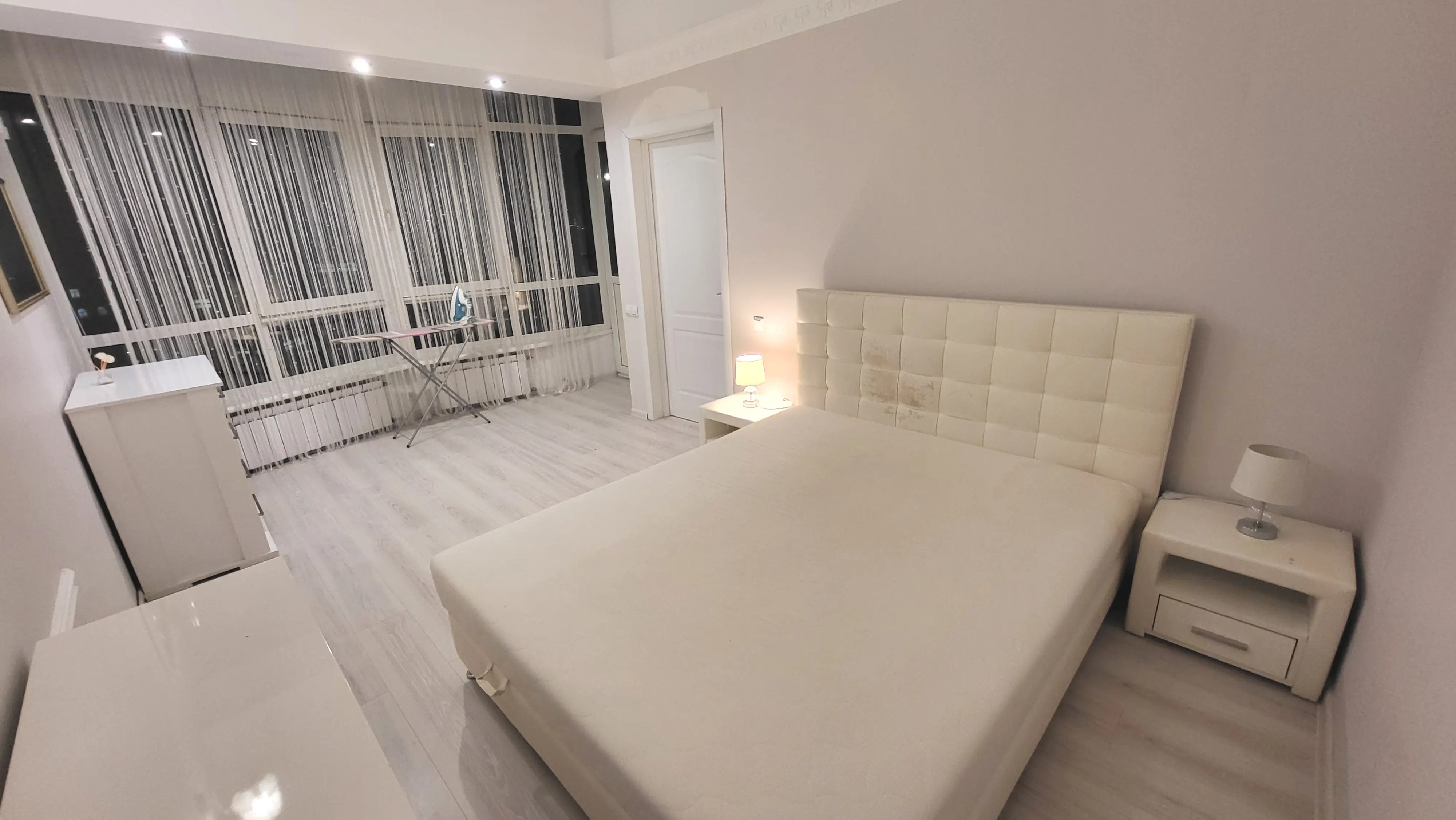 Фото Снять 2-комнатную квартиру, Сечевых Стрельцов ул. (Артёма) 52А Киев в долгосрочную аренду, цена: 27000 UAH, код 3505