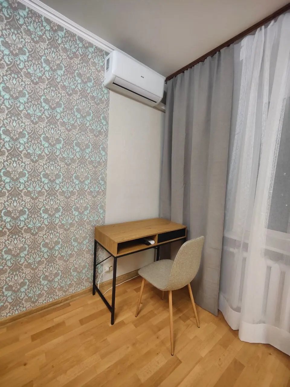 Фото Зняти 1 кімнатну квартиру, Олени Пчілки вул. 4 Київ в довгострокову оренду, ціна: 18000 грн, код 3510