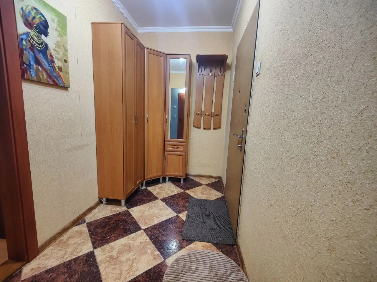 Фото Зняти 1 кімнатну квартиру, Олени Пчілки вул. 4 Київ в довгострокову оренду, ціна: 18000 грн, код 3510