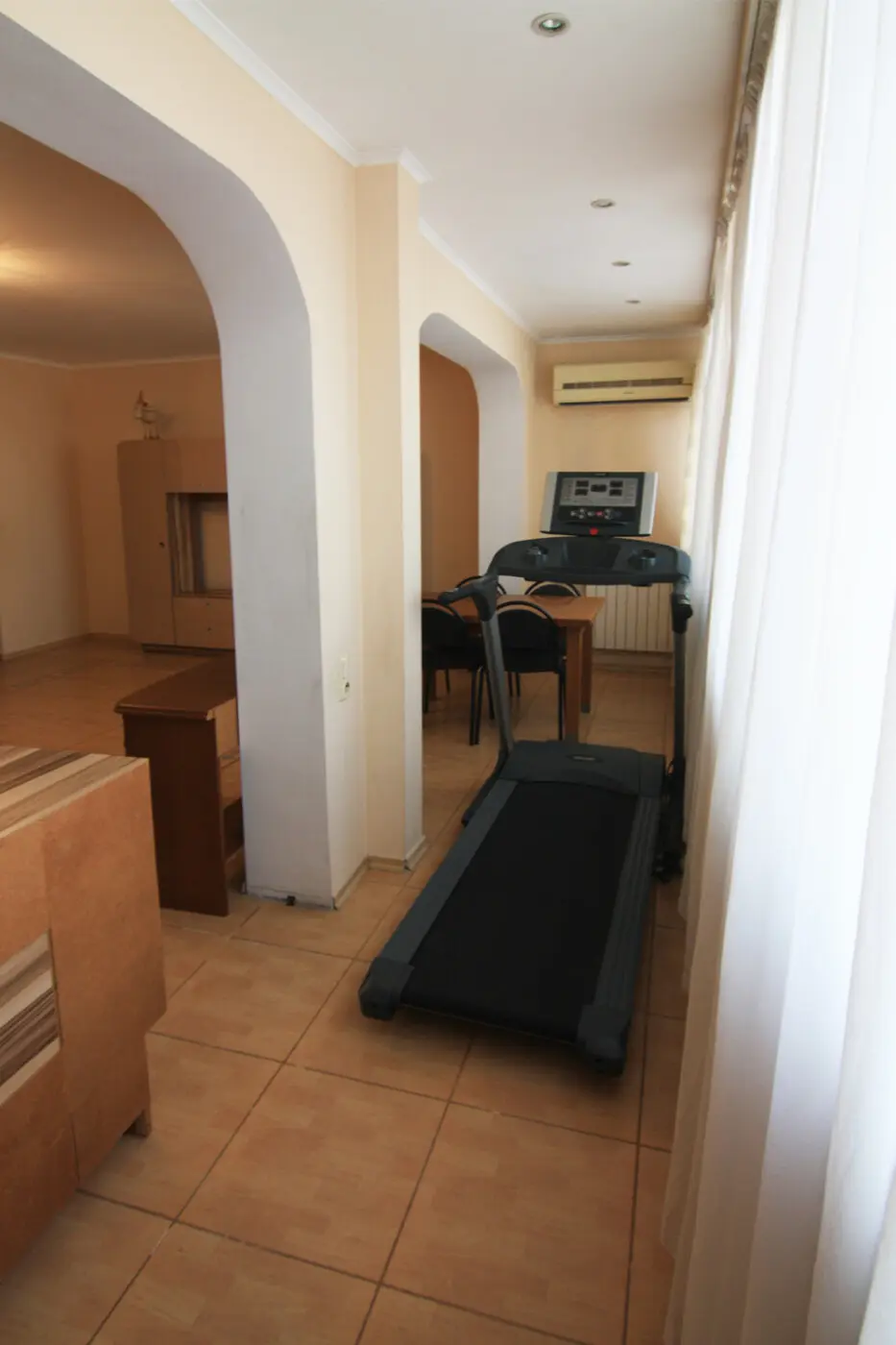 Фото Rent a 3-room apartment, Borysa Hmyri Street 3 Kyiv for long-term rent, price: 15000 грн, code 3511