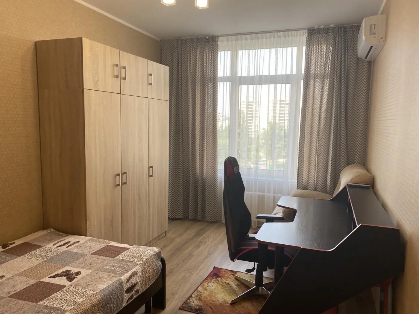 Фото Продаю 3-комнатную квартиру, 88 кв. м, Евгения Сверстюка ул. 6 Киев, цена: 176000 $, код 3514