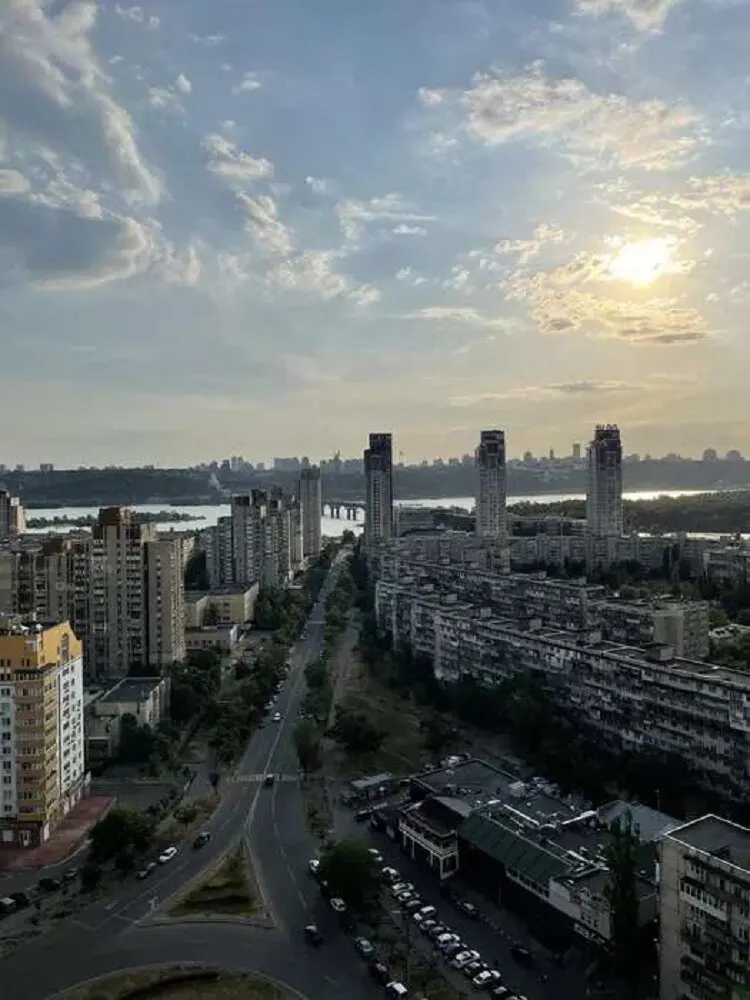 Фото Арендовать офис, Павла Тычины просп. 18 Киев в долгосрочную аренду, цена: 42000 грн, код 3517