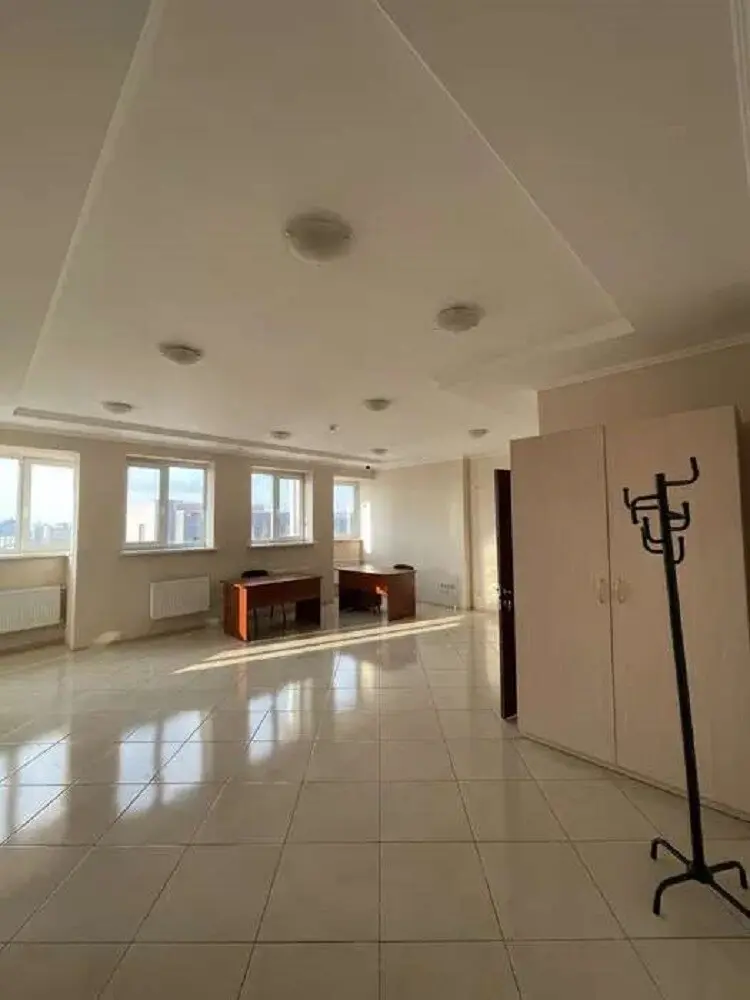 Фото Арендовать офис, Павла Тычины просп. 18 Киев в долгосрочную аренду, цена: 42000 грн, код 3517