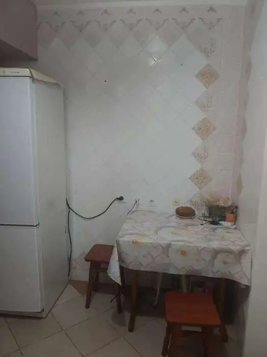 Фото Selling a 1-room apartment, 27 sq.m., Mykoly Bazhana Avenue 5 Kyiv, price: 43500 $, code 3518