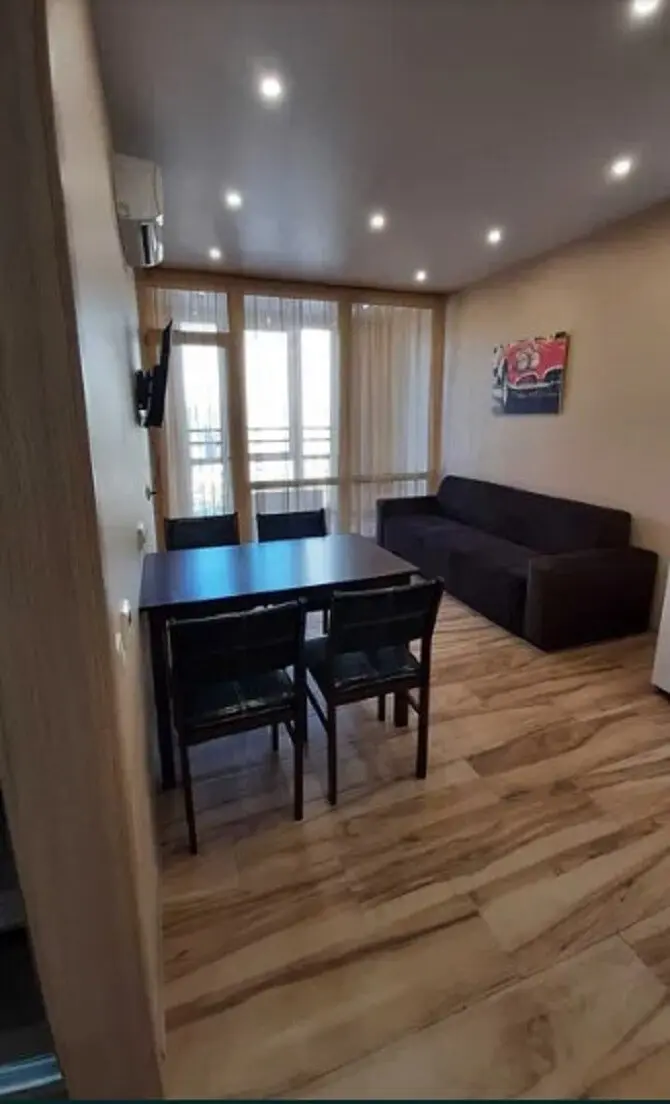 Фото Зняти 2 кімнатну квартиру, Дніпровська набережна 16 Київ в довгострокову оренду, ціна: 30000 грн, код 3520