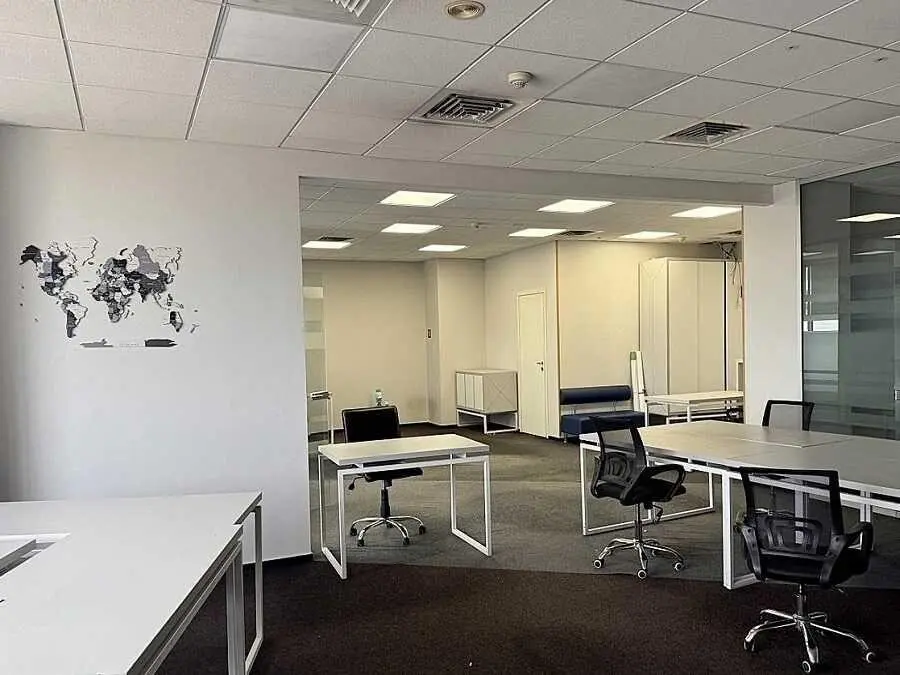 Фото Орендувати офіс, Євгена Сверстюка вул.  Київ в довгострокову оренду, ціна: 79200 грн, код 3523