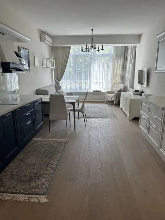 Фото Selling a 1-room apartment, 65 sq.m., Sichovykh Striltsiv Street (Artema Street) 52 Kyiv, price: 197000 $, code 3524