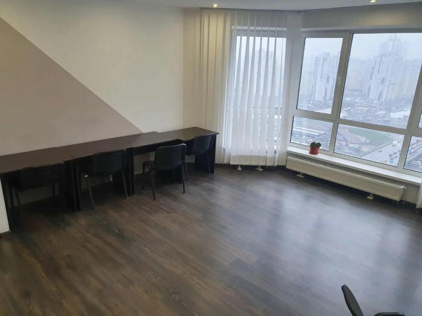 Фото Rent an office, Oleksandra Myshuhy Street 12 Kyiv for long-term rent, price: 35000 грн, code 3531