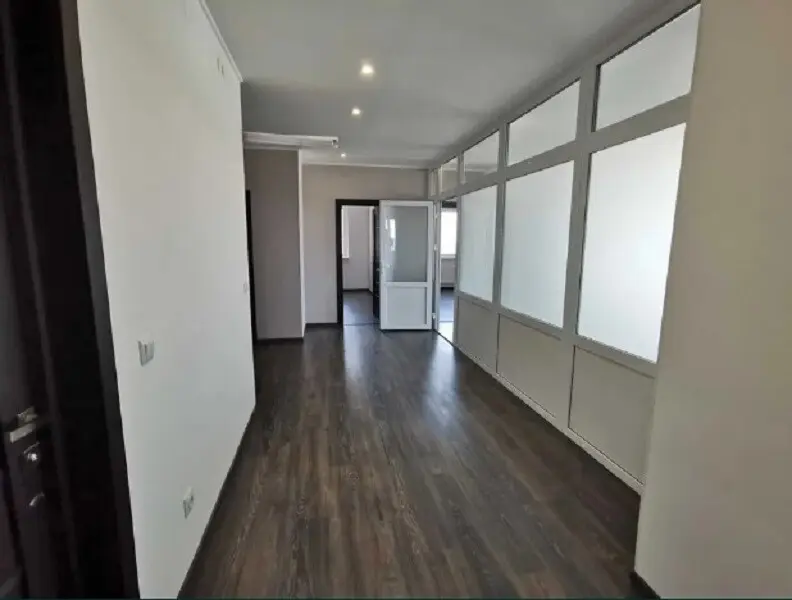 Фото Rent an office, Oleksandra Myshuhy Street 12 Kyiv for long-term rent, price: 35000 грн, code 3531