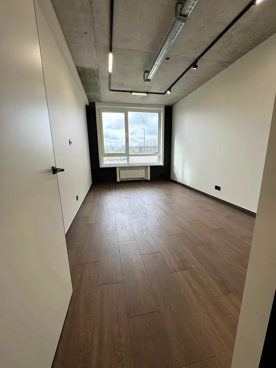 Фото Rent an office, Dniprovska Embarkment  Kyiv for long-term rent, price: 83000 грн, code 3533