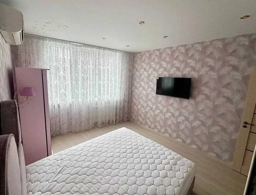 Фото Продаю 2-комнатную квартиру, 56 кв. м, Анны Ахматовой ул. 30 Киев, цена: 95000 $, код 3539